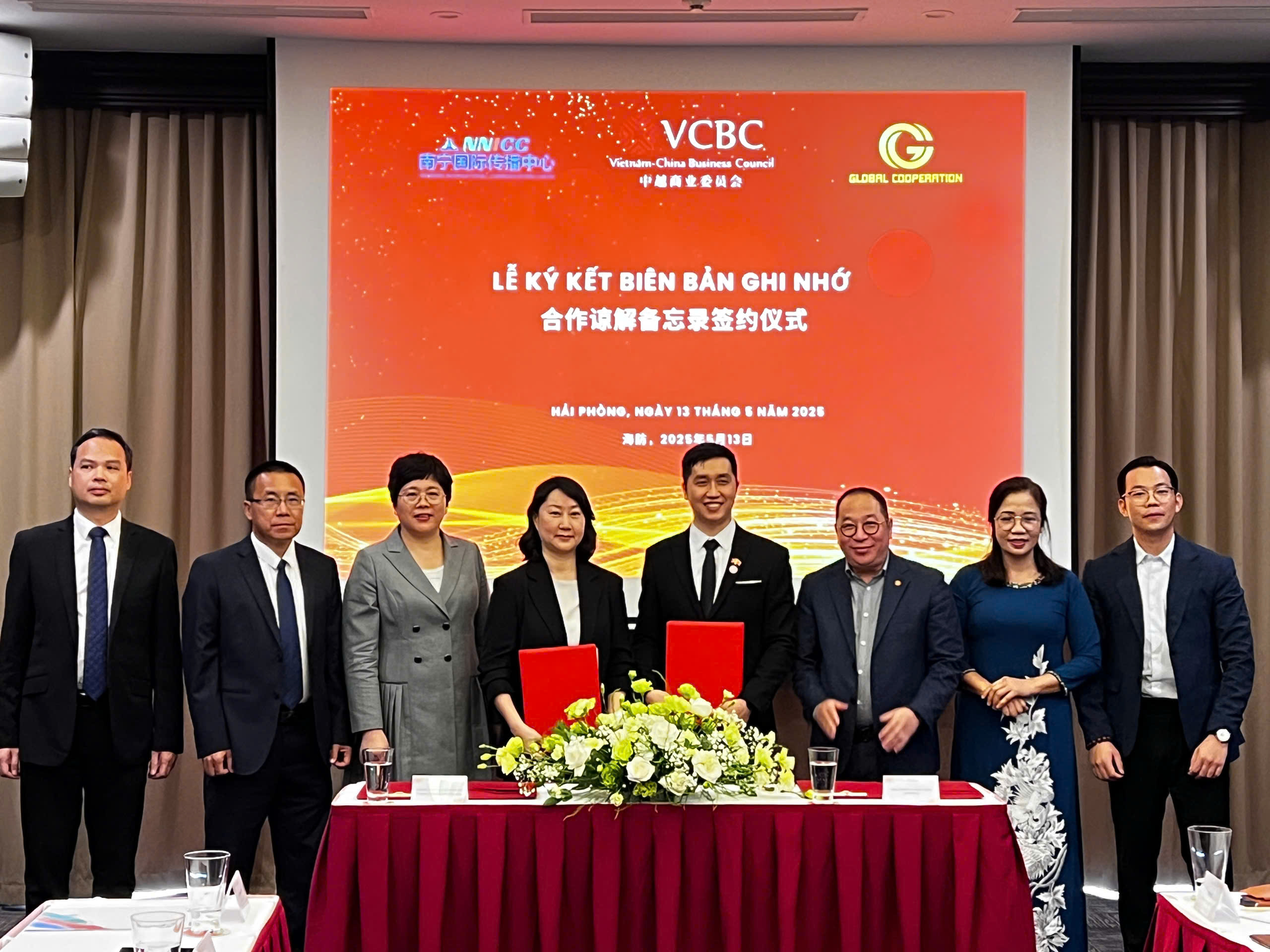 danh-sach-hoc-bong-khong-tu-online-dai-hoc-ngon-ngu-bac-kinh-2022